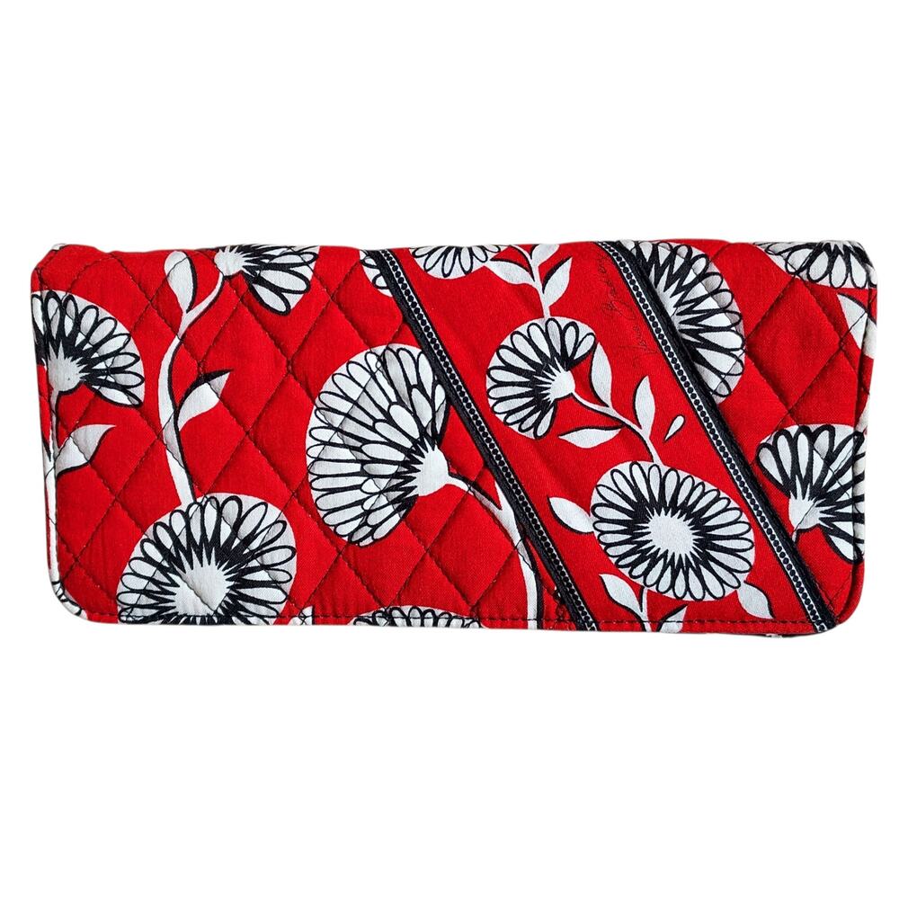 NEW Vera Bradley Travel Passport Wallet Deco Daisy Red Floral And Houndstooth